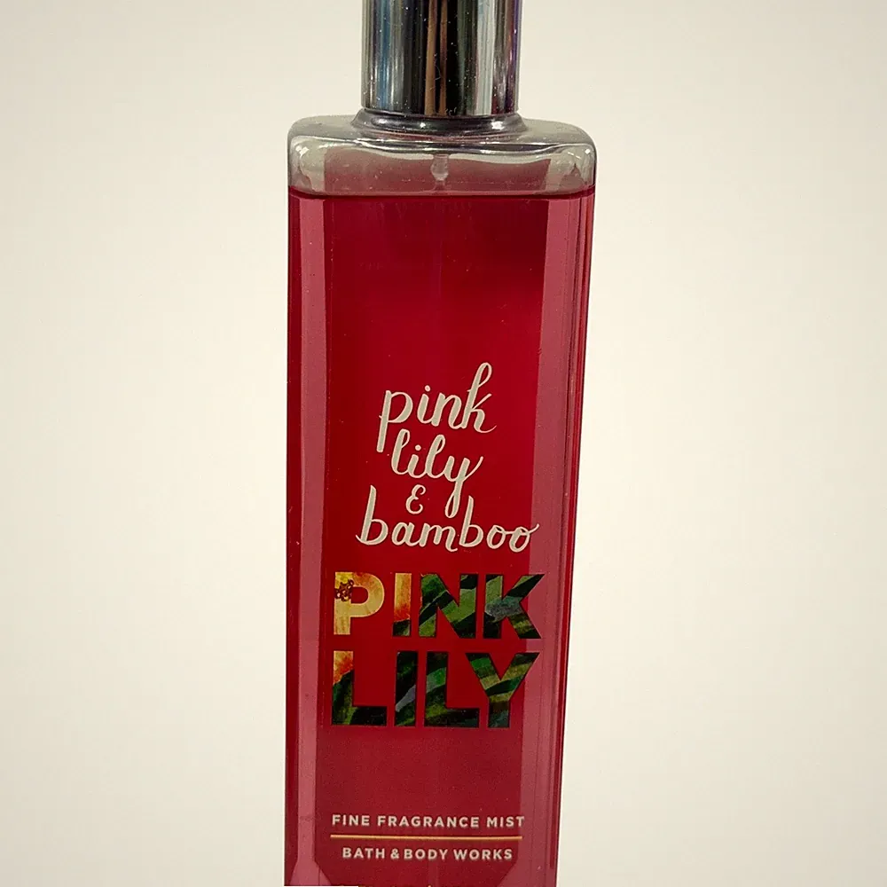 Bath & Body Works Pink Lily & Bamboo Fine Fragrance Mist 8 fl oz